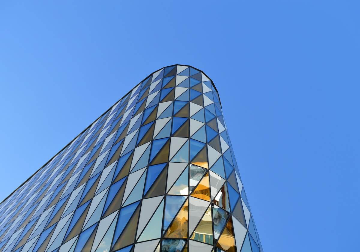 技能完美衔接，AL下野辅三人紧密配合接连击杀IG四人打出零换四